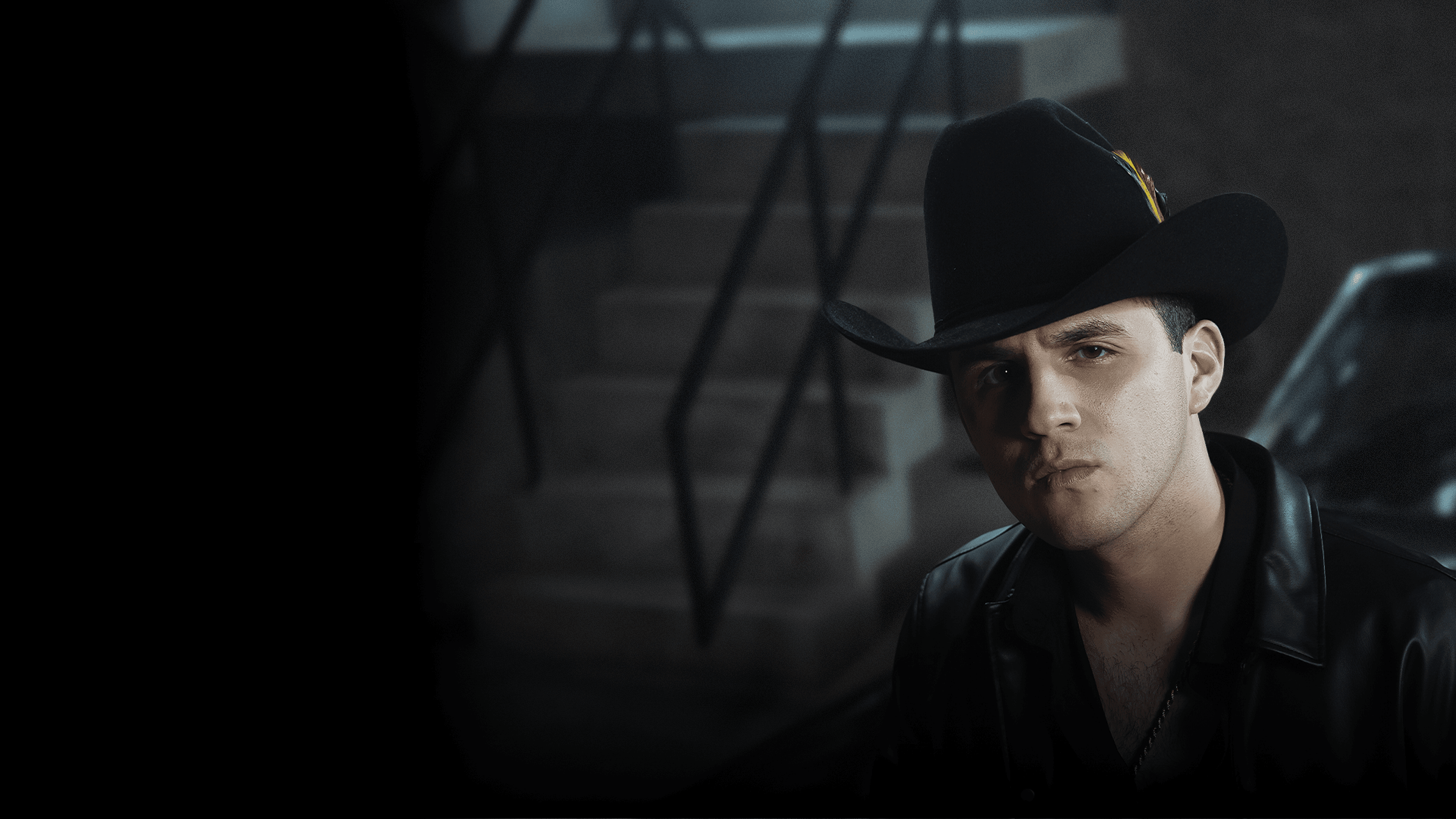 Giovanny Ayala Background